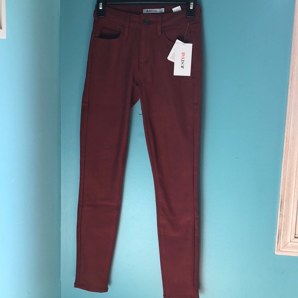 Skinny jeans